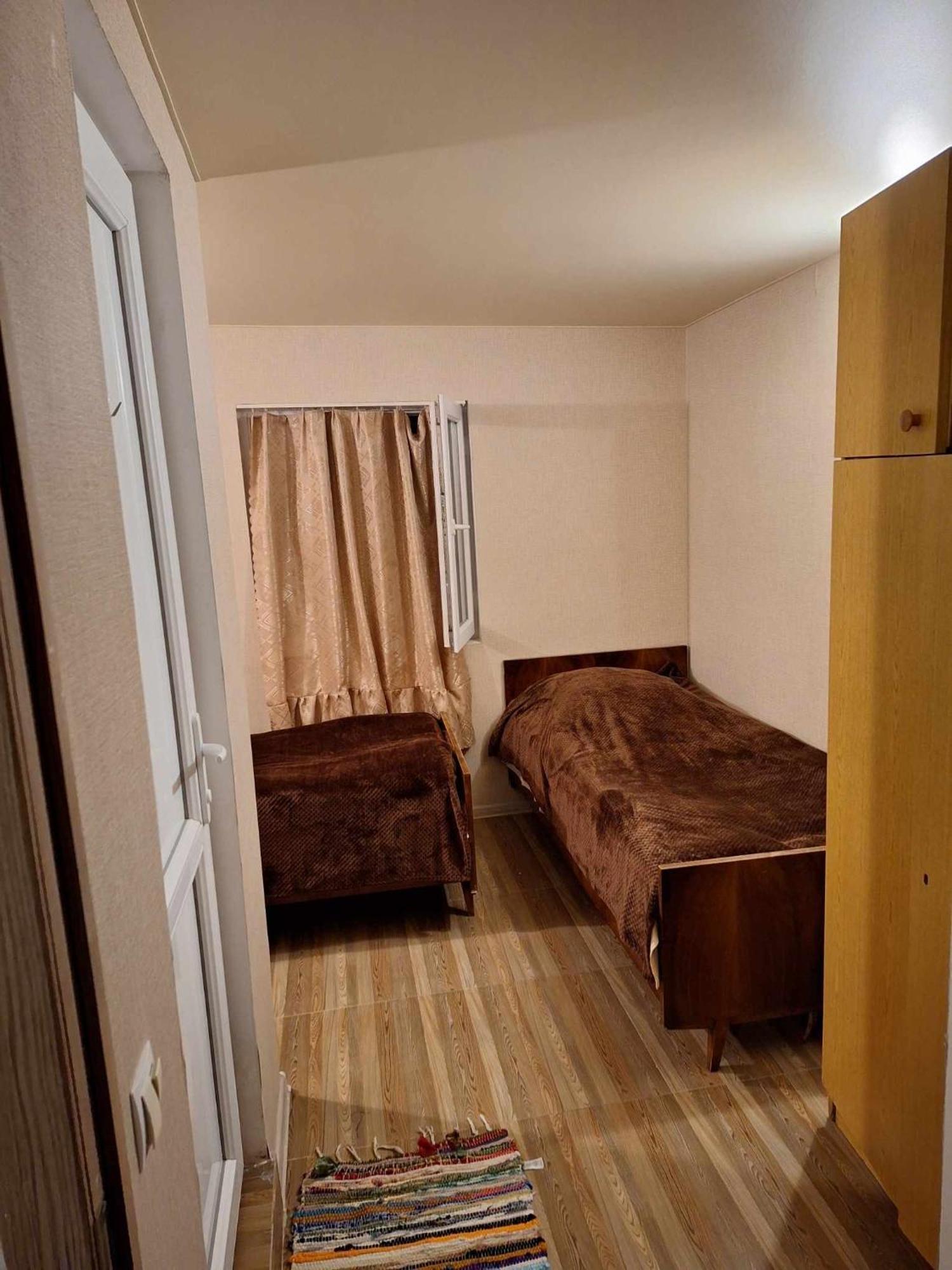 Lux-2-Or-1- Persons Irodion Evdoshvili Street #15 Кутаїсі Екстер'єр фото